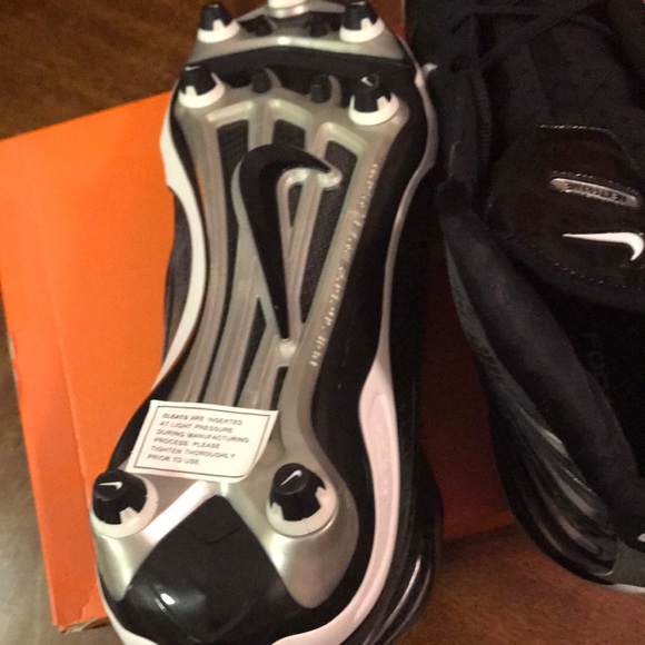 New in box vintage men\'s Nike football cleats air zoom assassin black white 14 main image 5